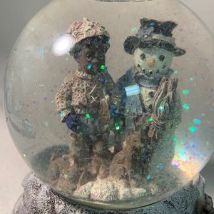 Vintage Sarah’s Attic - Plays Frosty The Snowman 1994